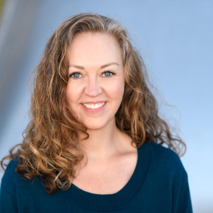 Let’s give a warm welcome to Kimberly Ward!