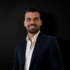 Amr Hussien