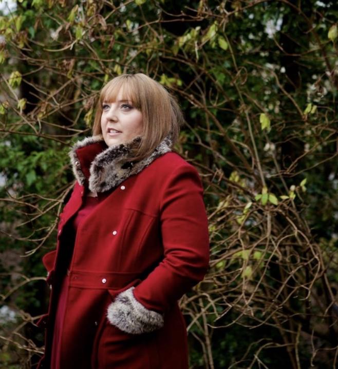 Author Samantha Young