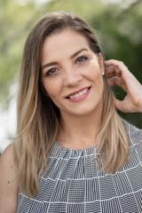 Carla Davis