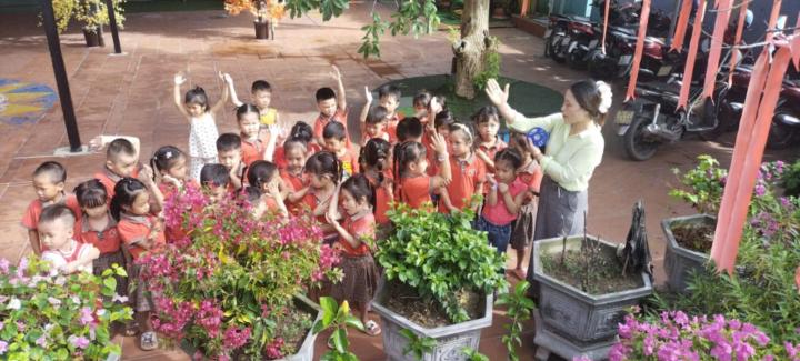 Nhi Nguyên thi nhi