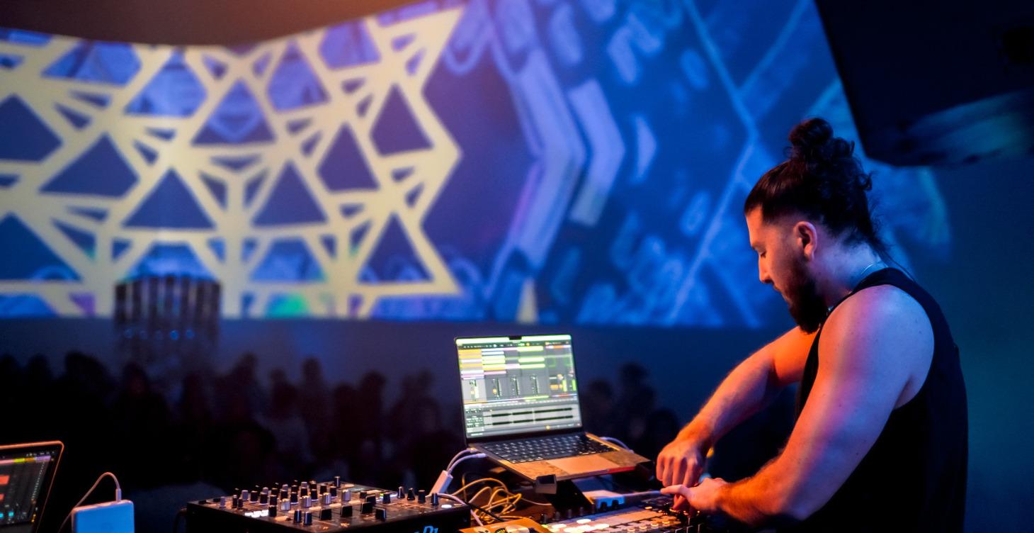 Private 1:1 Lesson with Geometrae - 1 hour