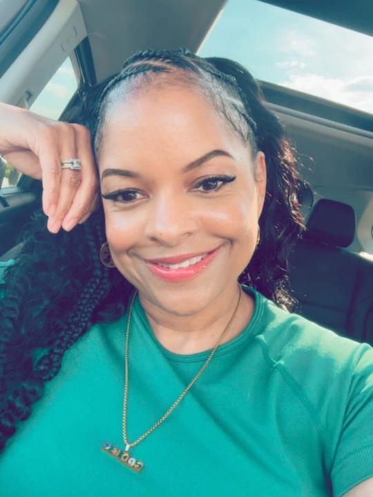 Deidra Lewis