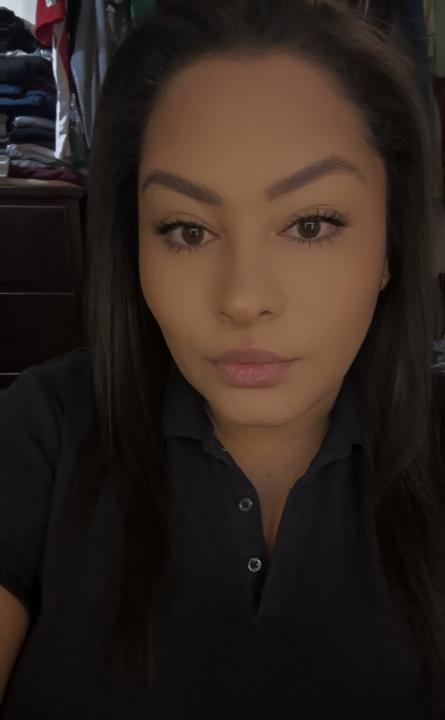 Adriana Reyes