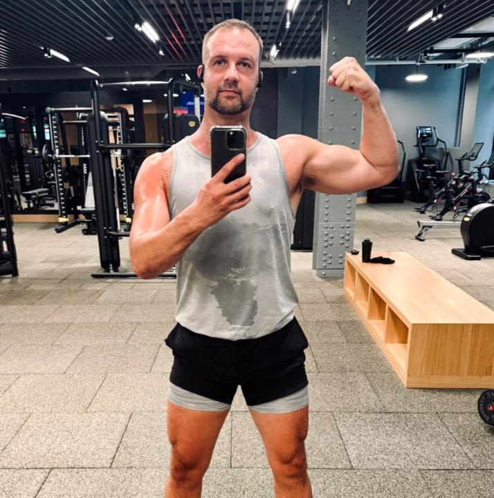 Dan Adams