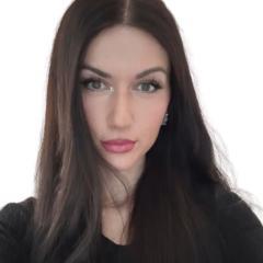 Laura Ioana