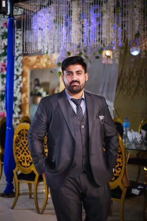 Waris Ali