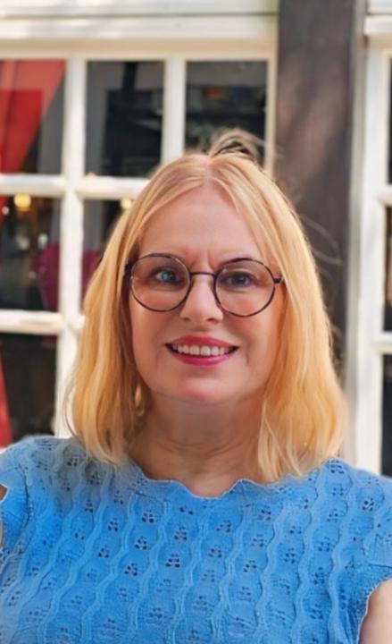 Siza Van Roekel
