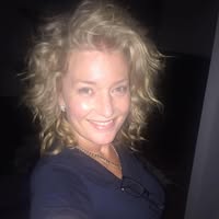 Kylie MacRae