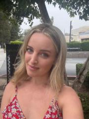 Emilia Cox