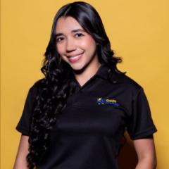 Karol Mendoza Coach