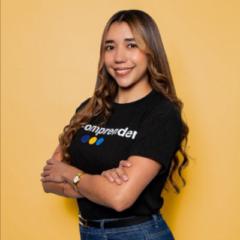 Karol Mendoza Coach