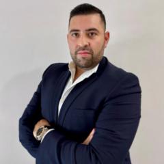 Víctor Bañuelos