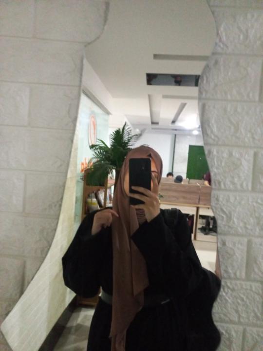 Lama Lubbad