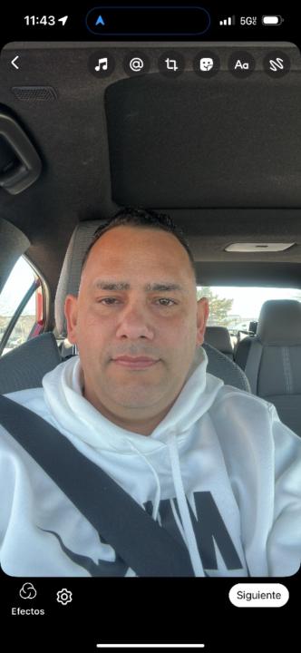 Carlos Herrera