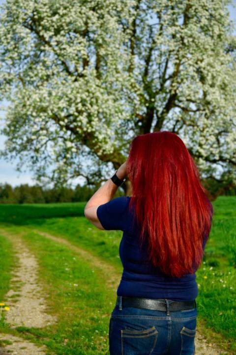 Esther Irina Buehler