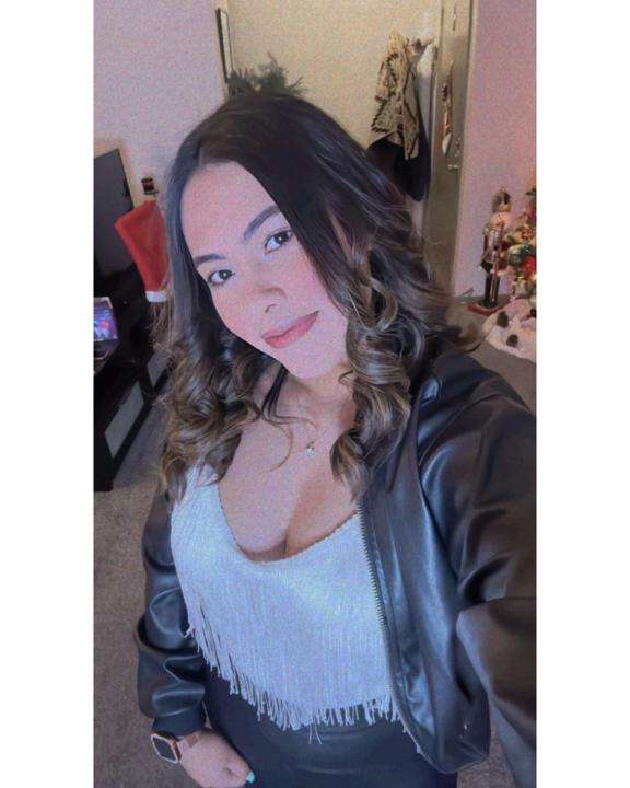 Veronica Leal