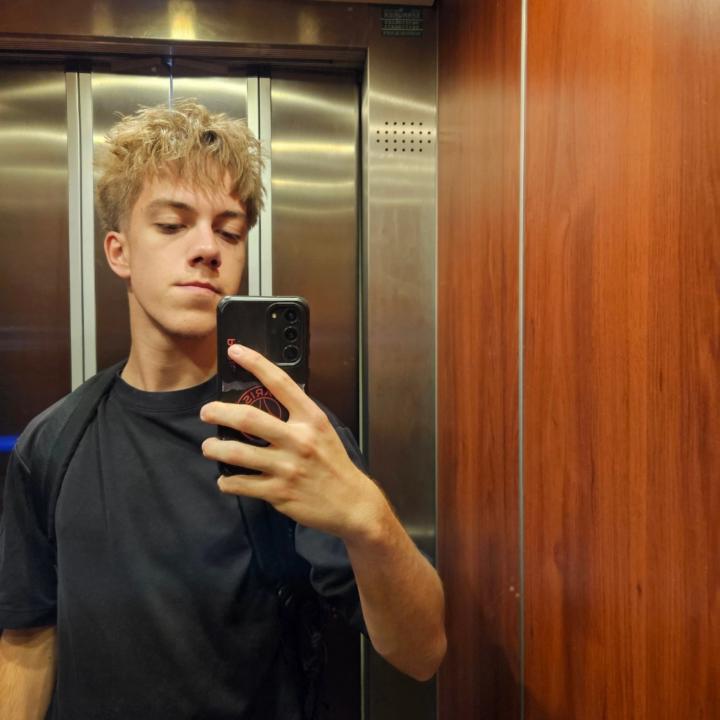 Mathieu Val-Kochowski