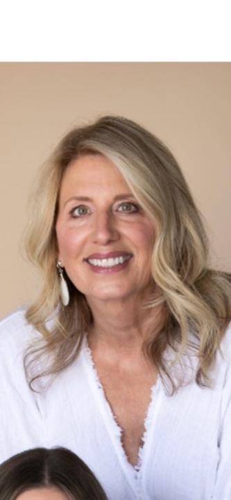 Lynn Martel