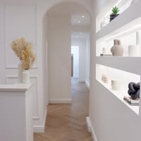 Liz Ellis Cosmetics Ltd Ellis