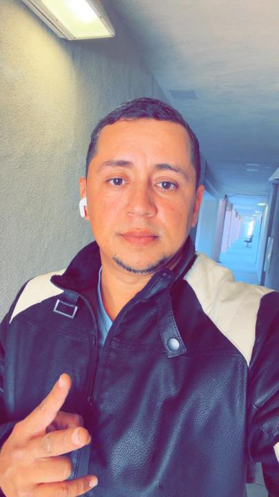 Jezzer Eduardo Lagos Santeli