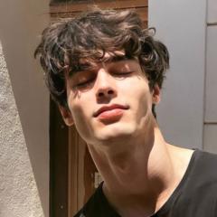 Aron Mikaelson