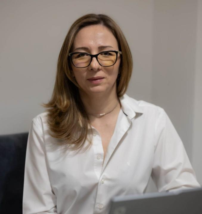Cristina Racila