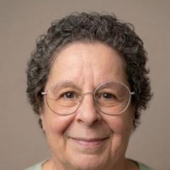 Lynne Vella