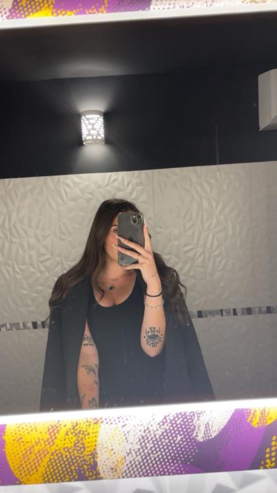 Lopez Emeline
