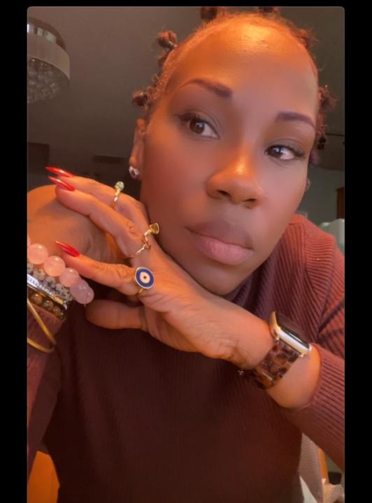Akua Elebuibon