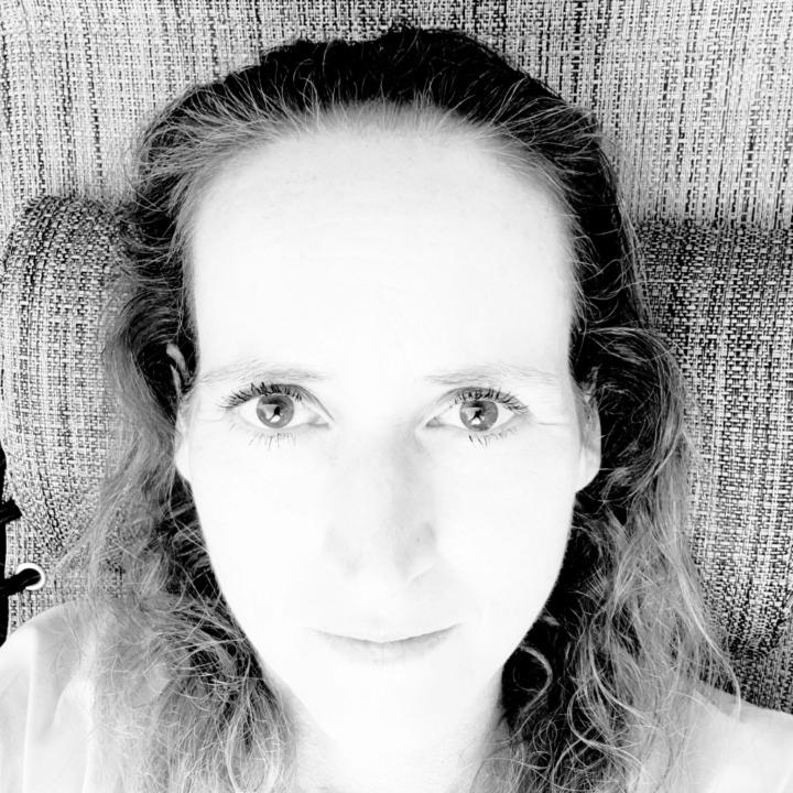 Astrid Simbeck-Zapf