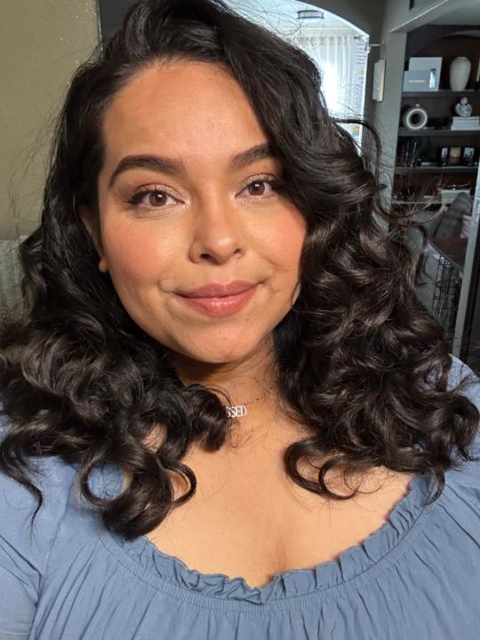 Lylybell De Leon