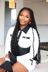 Deandra Thompson
