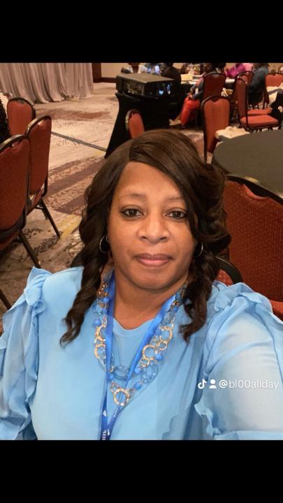 Gloria Wallace