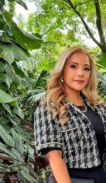 Eliana María