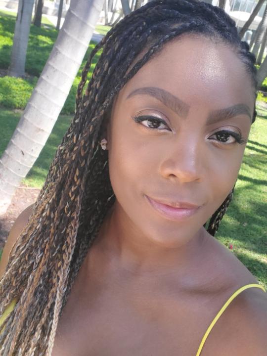Vee Johnson