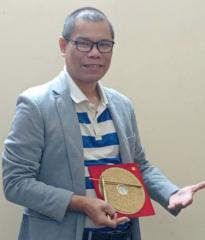 Hoàng Bình