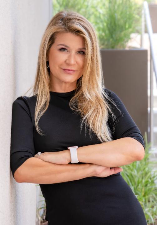 Annabel Burch-Murton