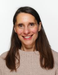 Judit Erika Urbánné Molnár