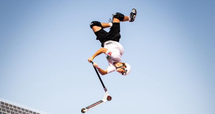 Scooter Skool by Happyhjalte