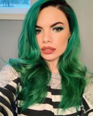 Amanda Douglas