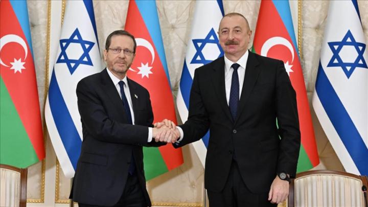 Oh hold on. Why does Israel support Azerbaijan and Iran support Armenia?