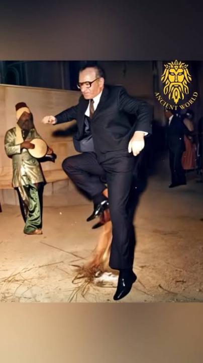 Scarlet Wednesday 🦁🟩⬜🟥