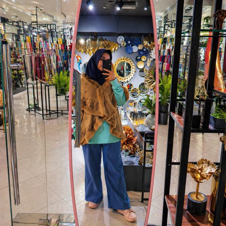 Feeza Saddiq