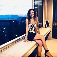 Ladan Zinati