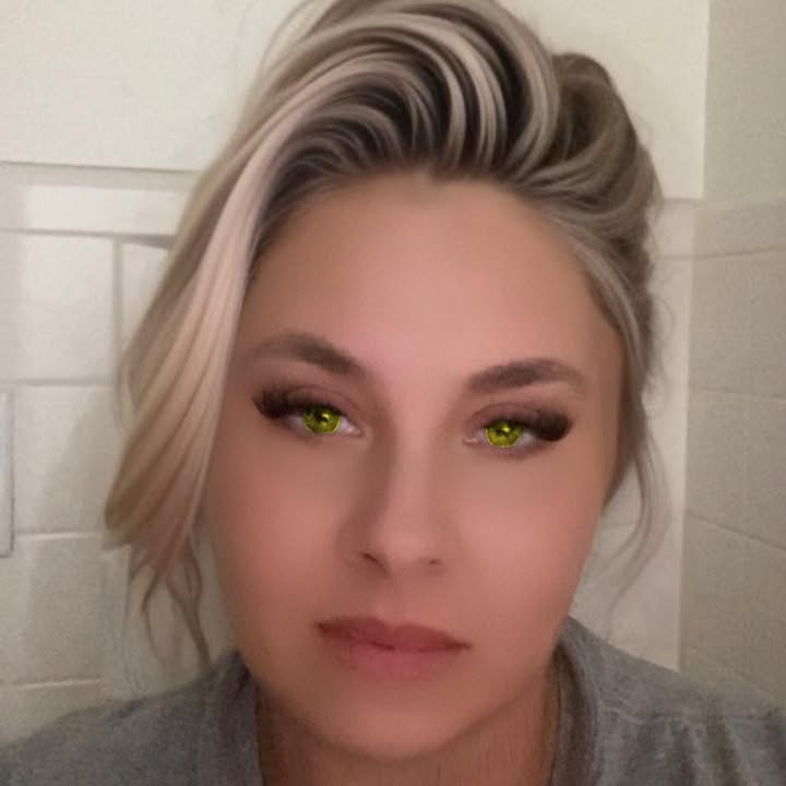 Kelly Livingston