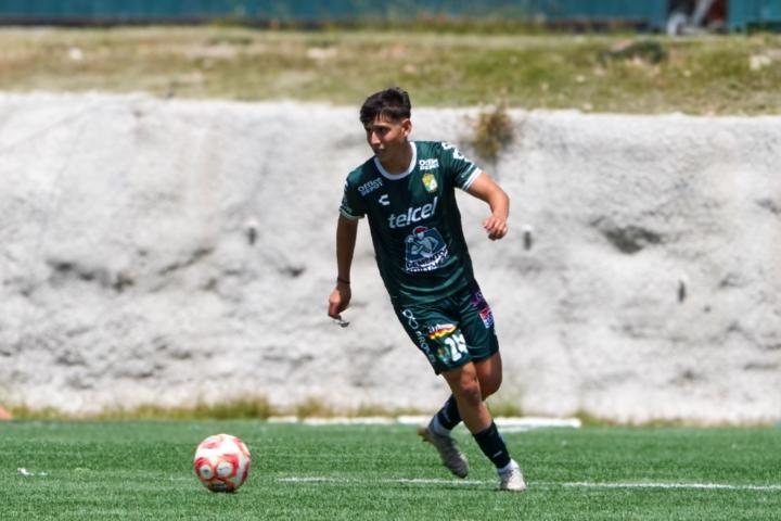 César Daniel de Lili Galdames Zermeño