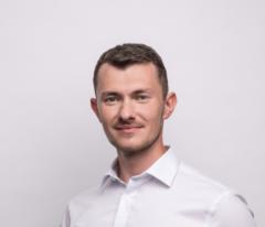 Lukas Peteráč - Handlíř