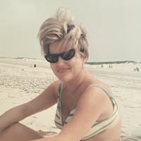 Anne Morris