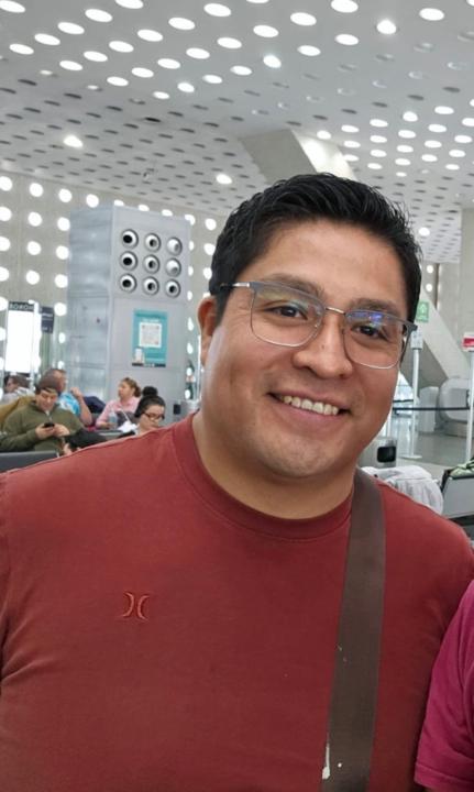 Luis Burgos